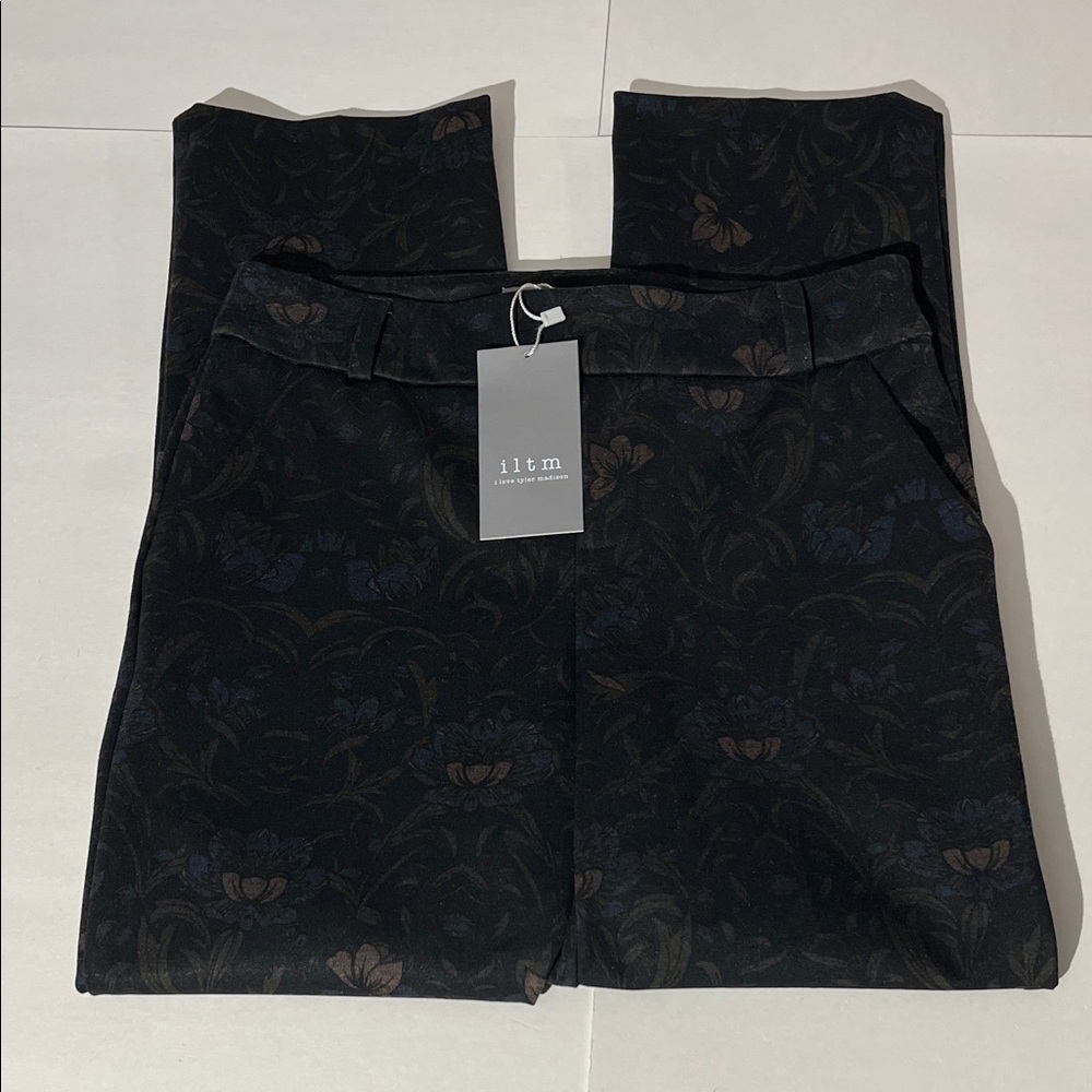 I Love Taylor Madison iltm Crop Ponte Pant Black Floral Small NEW! Cropped Pants